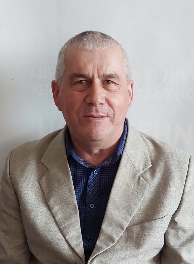 Тузеев Юрий Александрович.